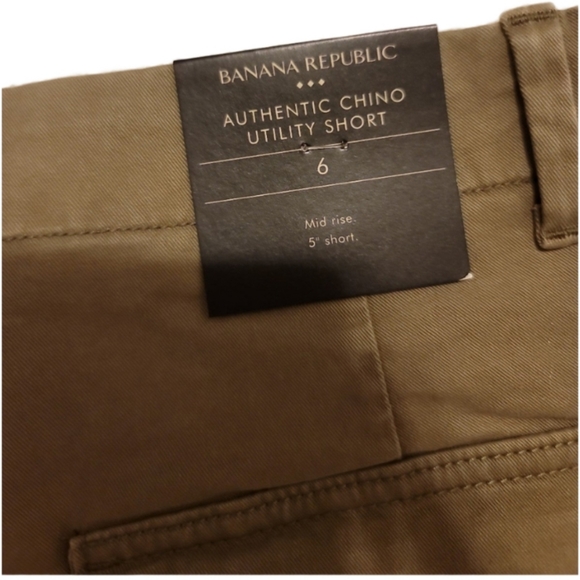 Banana Republic Chino Utility Short - Picture 3 of 4